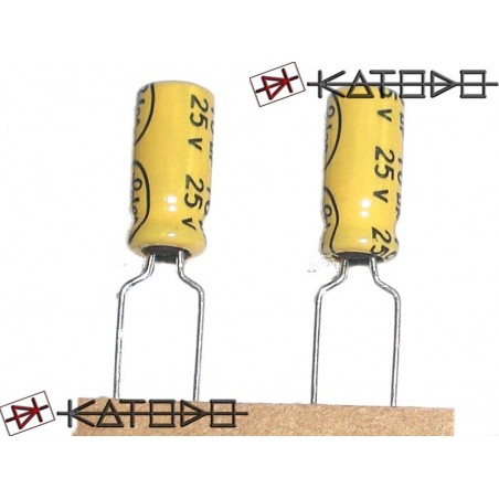 (10pcs) Electrolytic Capacitor 10µF 25V H10mm NoPol